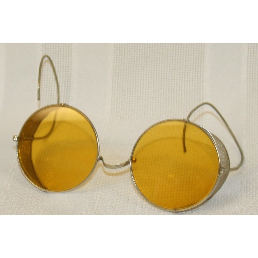 Vintage Round Sunglasses Steampunk w/ Silver Mesh Metal Side Blinds